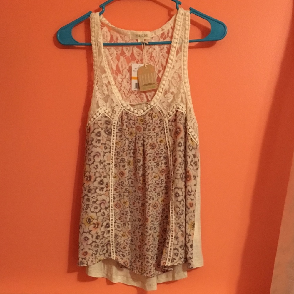Taylor & Sage Tank Top